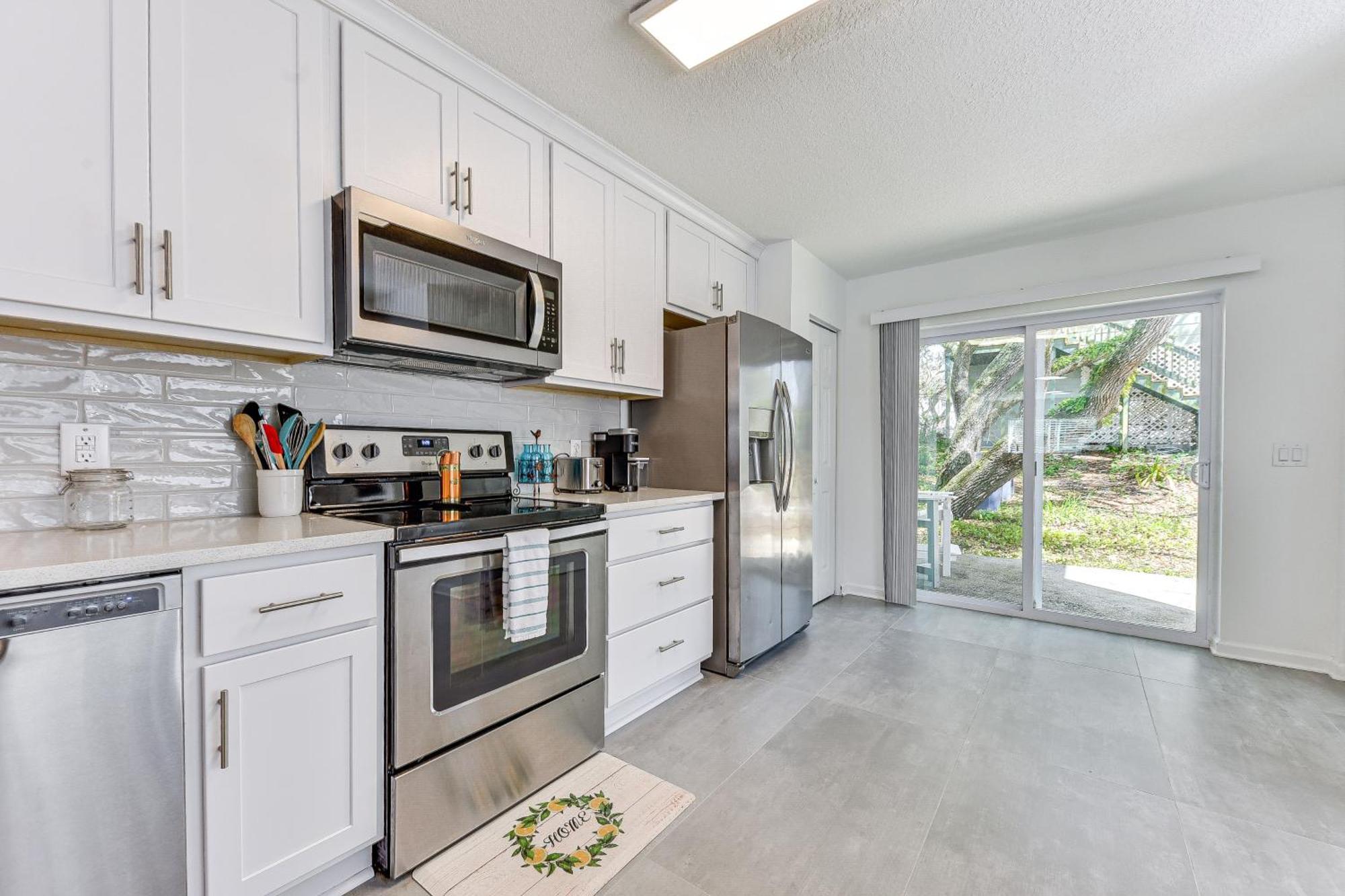 Fernandina Beach Townhome, Steps To Public Beach المظهر الخارجي الصورة